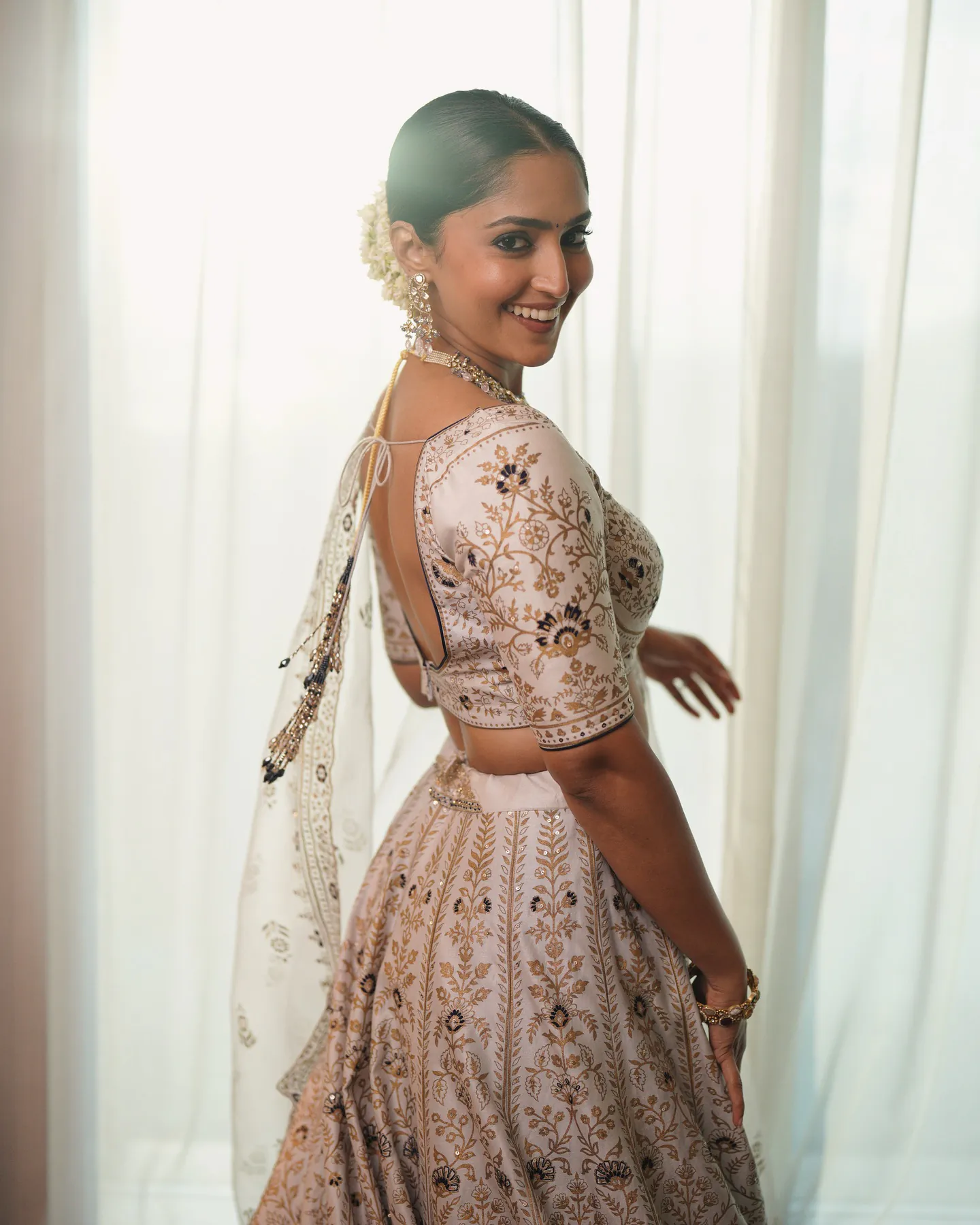 Reba Monica John - reba-monica-john-hot-2.webp
